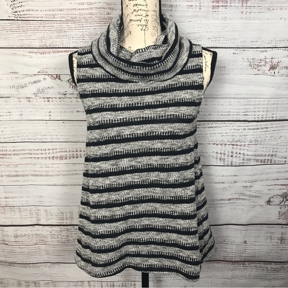 Dolan Left Coast Collection Sleeveless cowl neck size small striped tank‎ blouse - Picture 1 of 6